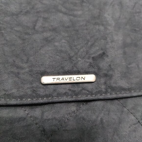 Travelon Exclusive Edition RFID Paisley Lining Black Quilted Crossbody Bag - Picture 4 of 11